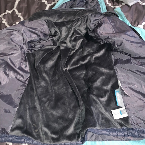 Free Country Winter Coat - Picture 3 of 6